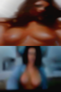 looking for woman wants sex in naked in swinger club