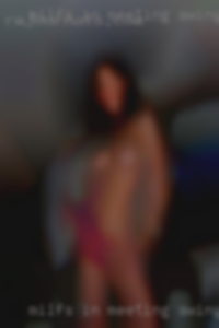 milfs in meeting swinging and romancing couples and fucking