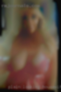 plain looking housewife nude